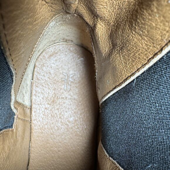 Frye Carly Zip Chelsea Black Leather‎ Ankle Pull On Boots Size 7.5 - Picture 7 of 8